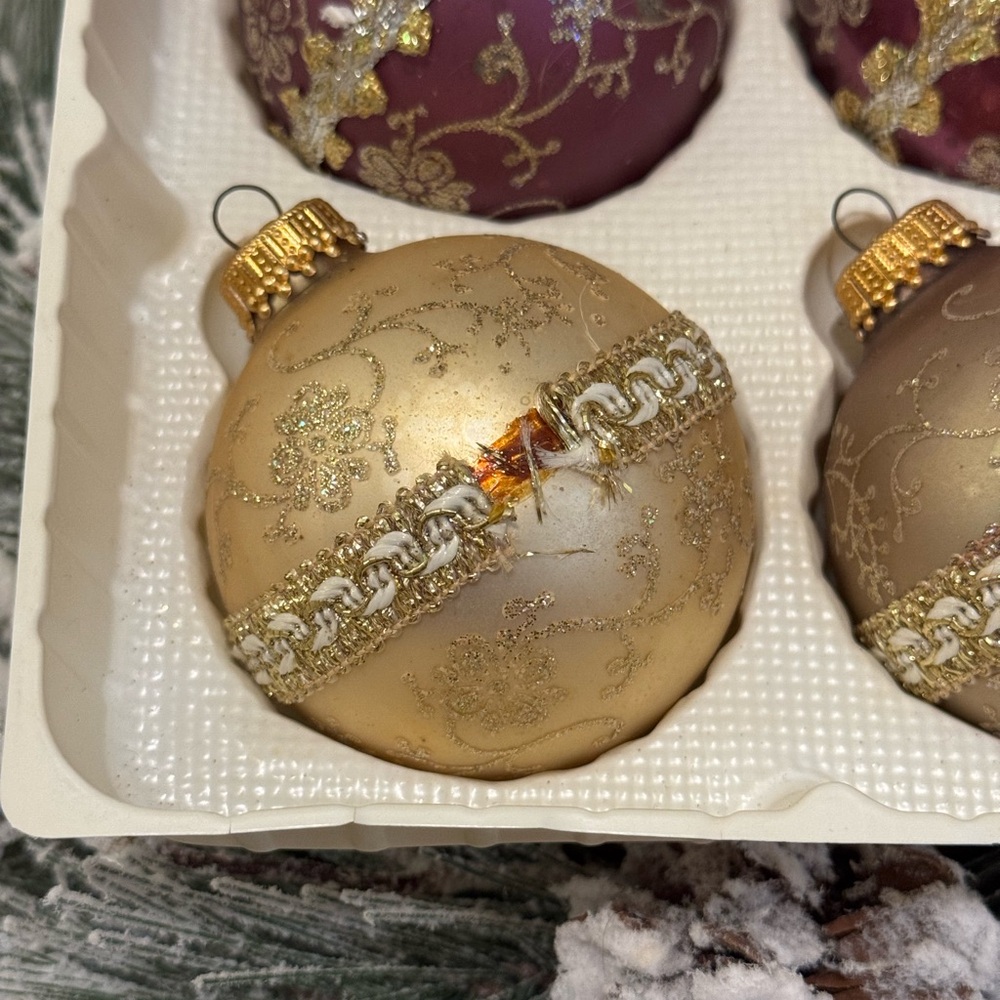 Vintage Christmas By Krebs 8 - Purple Gold Glass Ornaments W/Glitter & Ribbon - Picture 9 of 11